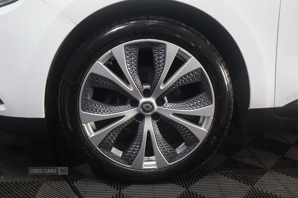 Used Renault Grand Scenic 2018 for sale - 76419555: Photo 13