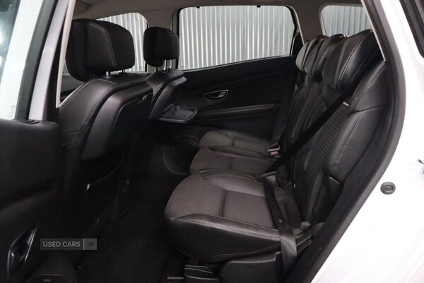 Used Renault Grand Scenic 2018 for sale - 76419555: Photo 35