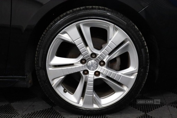 Used Peugeot 308 2018 for sale - 76551295: Photo 11