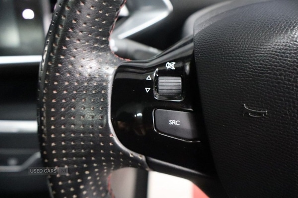 Used Peugeot 308 2018 for sale - 76551295: Photo 39