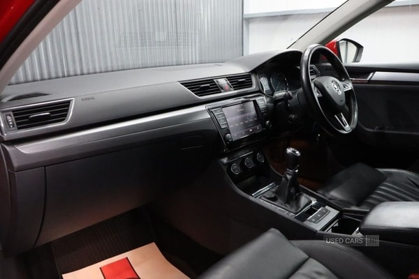 Used Skoda Superb 2016 for sale - 75601855: Photo 44