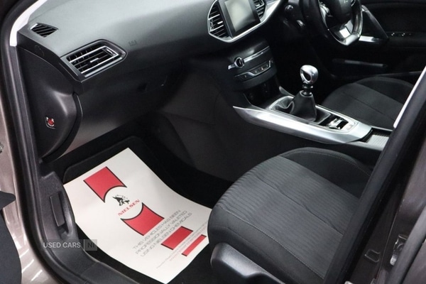 Used Peugeot 308 2014 for sale - 76095281: Photo 20