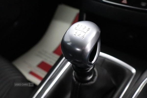 Used Peugeot 308 2014 for sale - 76095281: Photo 28