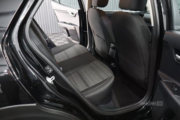 Used Kia Stonic 2017 for sale - 76474266: Photo 21