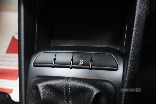 Used Kia Stonic 2017 for sale - 76474266: Photo 30