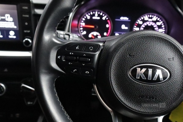 Used Kia Stonic 2017 for sale - 76474266: Photo 38