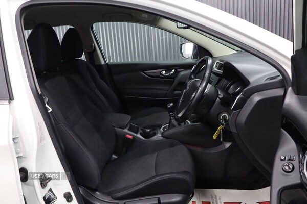 Used Nissan Qashqai 2017 for sale - 76350037: Photo 35