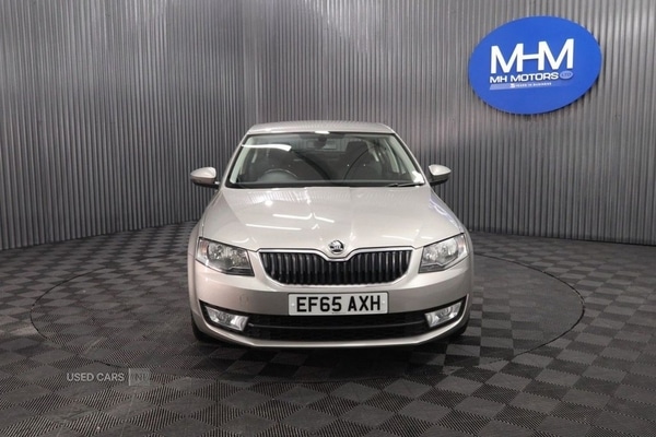 Used Skoda Octavia 2015 for sale - 77009106: Photo 2