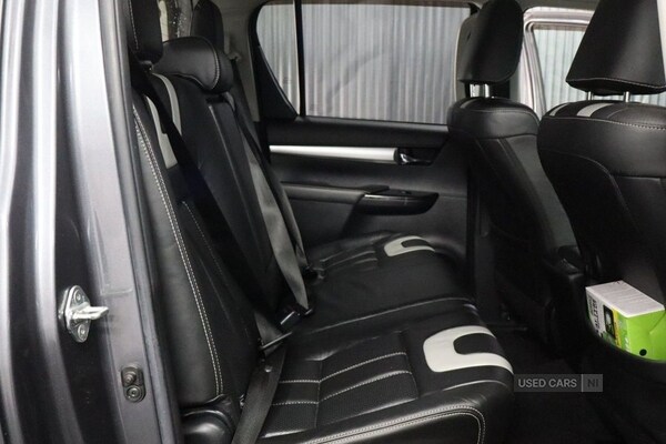 Used Toyota Hilux 2019 for sale - 77770036: Photo 27