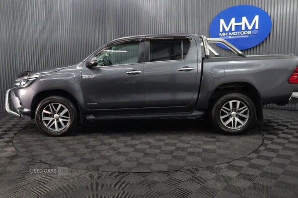 Used Toyota Hilux 2019 for sale - 77770036: Photo 4