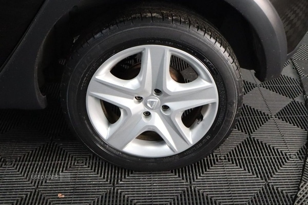 Used Dacia Sandero Stepway 2014 for sale - 76513991: Photo 15