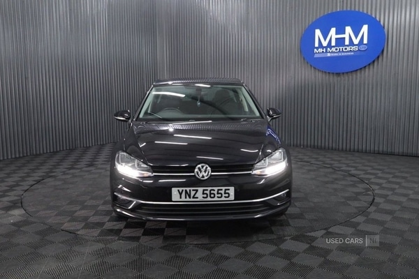 Used Volkswagen Golf 2019 for sale - 76899883: Photo 2