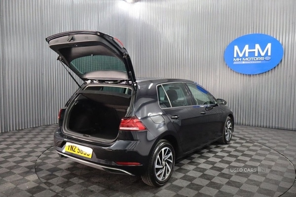 Used Volkswagen Golf 2019 for sale - 76899883: Photo 31