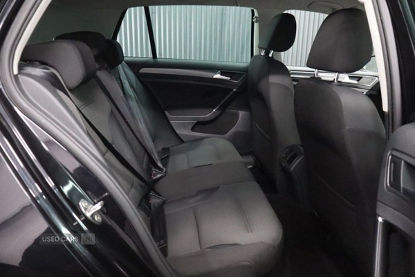 Used Volkswagen Golf 2019 for sale - 76899883: Photo 33