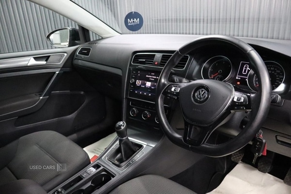 Used Volkswagen Golf 2019 for sale - 76899883: Photo 36