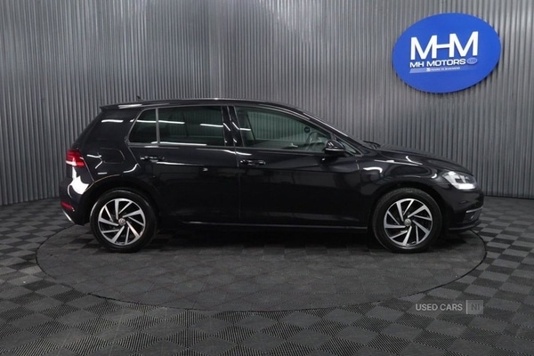 Used Volkswagen Golf 2019 for sale - 76899883: Photo 8