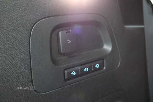 Used Ford S-Max 2018 for sale - 75602090: Photo 27