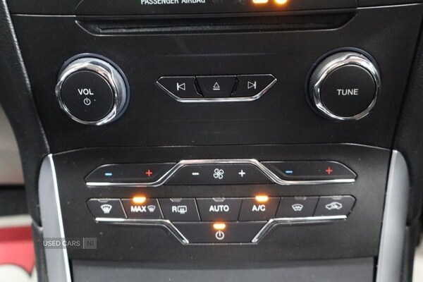 Used Ford S-Max 2018 for sale - 75602090: Photo 38