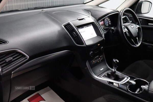 Used Ford S-Max 2018 for sale - 75602090: Photo 44