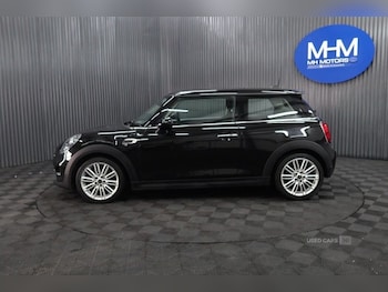 Used MINI Hatch 2018 for sale - 78947777: Photo