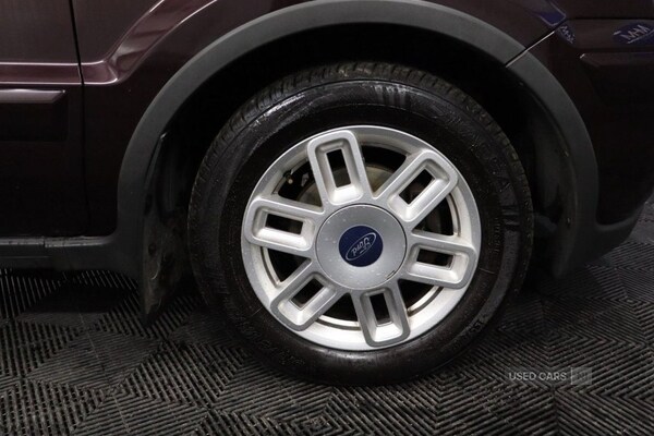 Used Ford Fusion 2009 for sale - 77840431: Photo 11