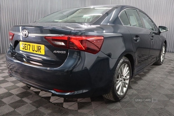 Used Toyota Avensis 2017 for sale - 75647435: Photo 13