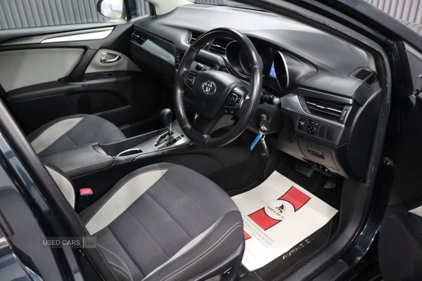 Used Toyota Avensis 2017 for sale - 75647435: Photo 26