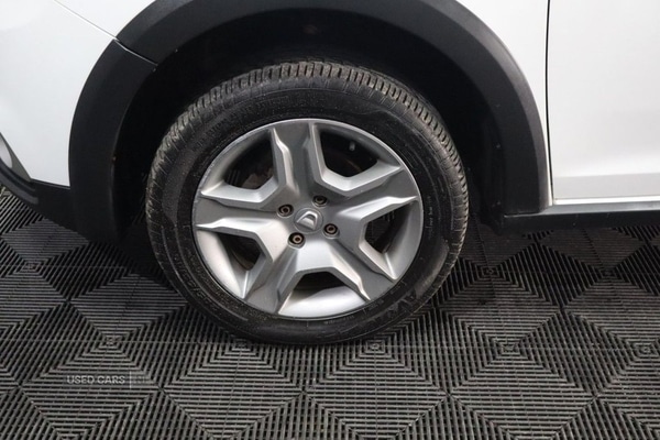 Used Dacia Sandero Stepway 2017 for sale - 76551324: Photo 15