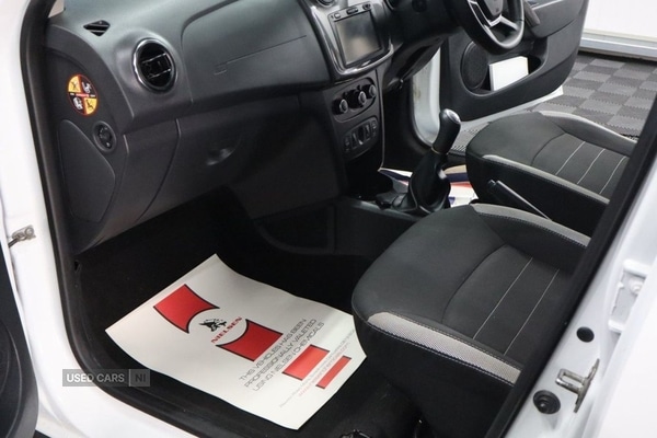 Used Dacia Sandero Stepway 2017 for sale - 76551324: Photo 22