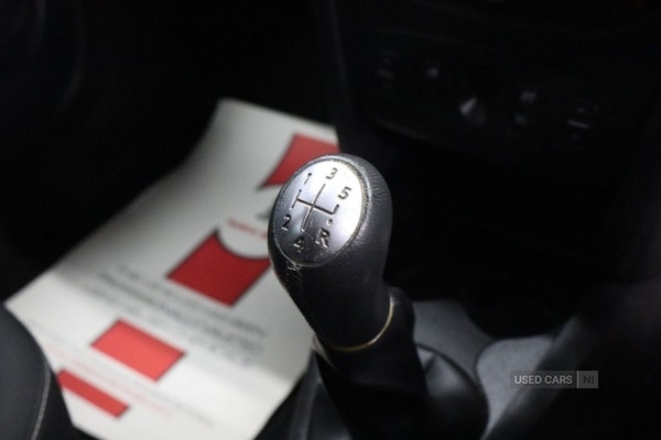 Used Dacia Sandero Stepway 2017 for sale - 76551324: Photo 30