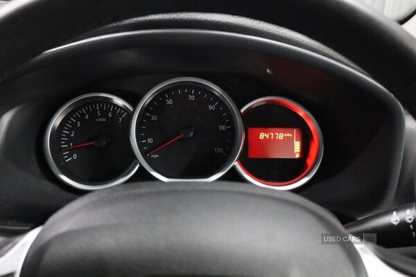 Used Dacia Sandero Stepway 2017 for sale - 76551324: Photo 37