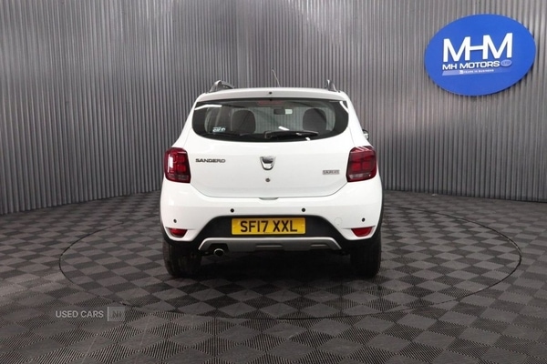 Used Dacia Sandero Stepway 2017 for sale - 76551324: Photo 6