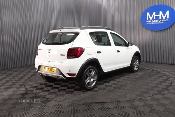 Used Dacia Sandero Stepway 2017 for sale - 76551324: Photo 7