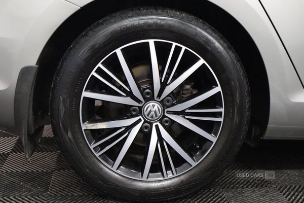 Used Volkswagen Golf 2018 for sale - 76825465: Photo 10