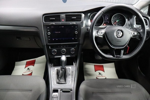 Used Volkswagen Golf 2018 for sale - 76825465: Photo 36