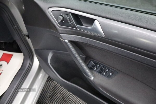 Used Volkswagen Golf 2018 for sale - 76825465: Photo 39