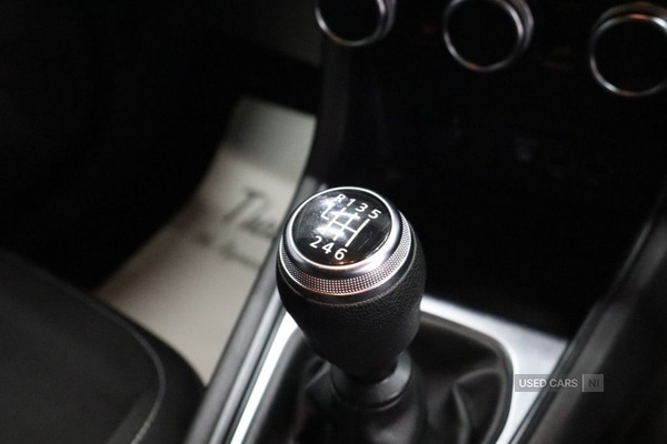 Used Renault Captur 2020 for sale - 77587761: Photo 30