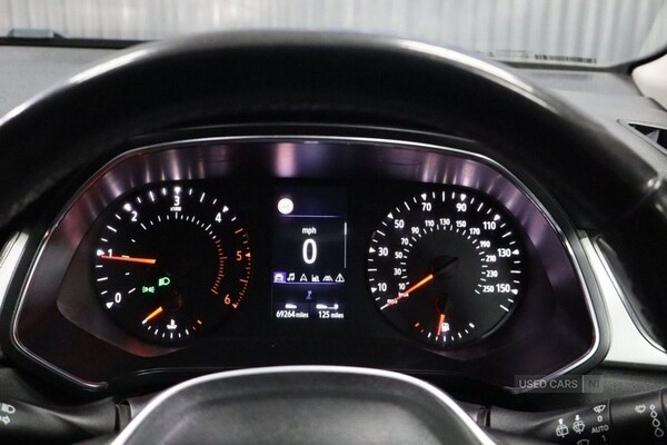 Used Renault Captur 2020 for sale - 77587761: Photo 38