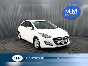 Used Hyundai i30 2015 for sale - 79085799: Photo
