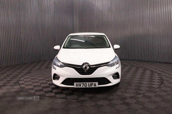 Used Renault Clio 2020 for sale - 76240458: Photo 2