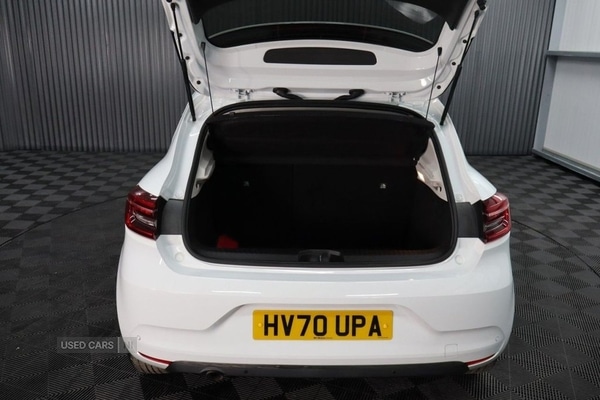 Used Renault Clio 2020 for sale - 76240458: Photo 23