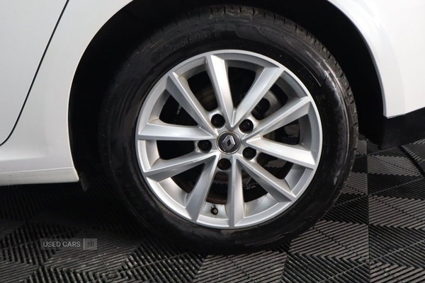 Used Renault Megane 2017 for sale - 77050508: Photo 13