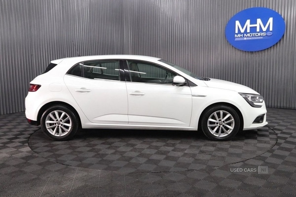 Used Renault Megane 2017 for sale - 77050508: Photo 8