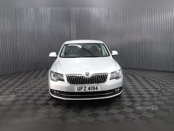 Used Skoda Superb 2014 for sale - 75647633: Photo