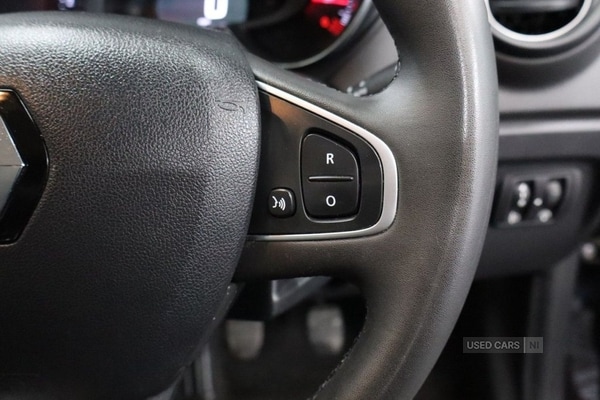 Used Renault Captur 2018 for sale - 75636077: Photo 37