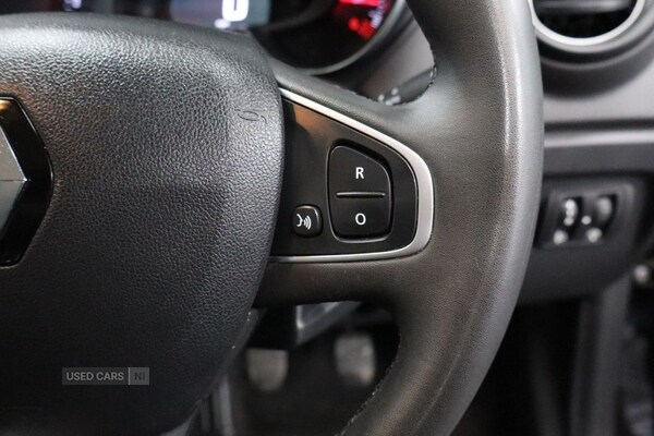 Used Renault Captur 2018 for sale - 75636077: Photo 39