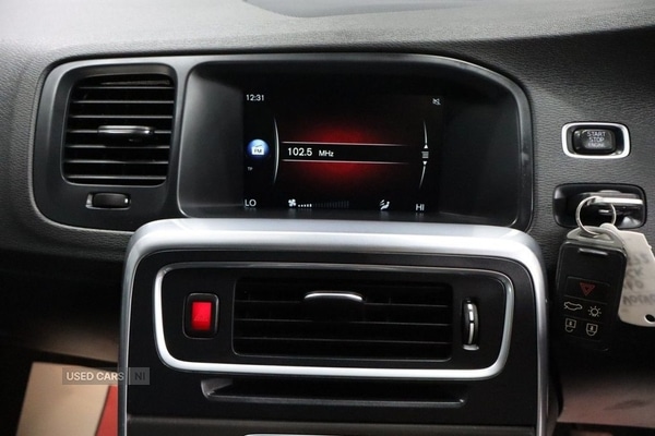 Used Volvo V60 2014 for sale - 76073390: Photo 31