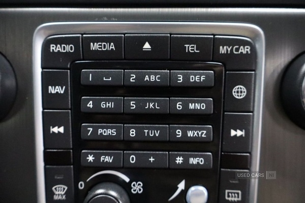 Used Volvo V60 2014 for sale - 76073390: Photo 33