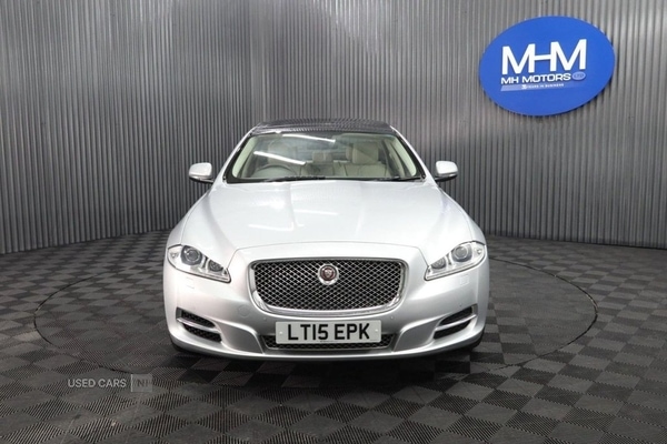 Used Jaguar XJ 2015 for sale - 77825437: Photo 2