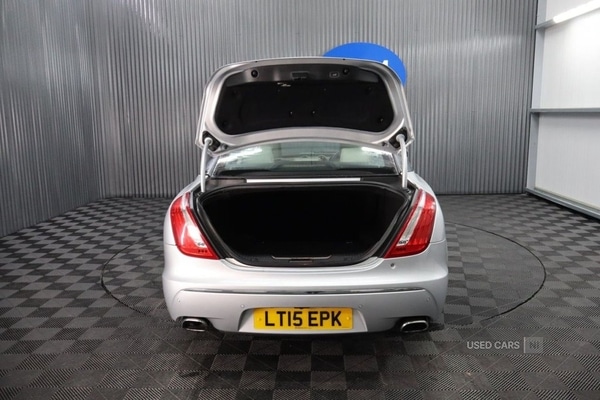 Used Jaguar XJ 2015 for sale - 77825437: Photo 28